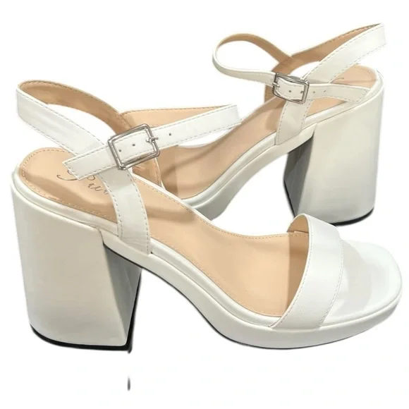 Putu White Platform Heel Sandals Womens Size 8.5 Ankle Strap Block Heel New - Picture 2 of 14